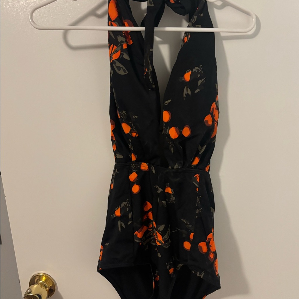 Chic Black Halter Swimsuit with Orange Fruit Pattern